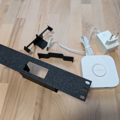 Rack Mount fuer Philips Hue Bridge